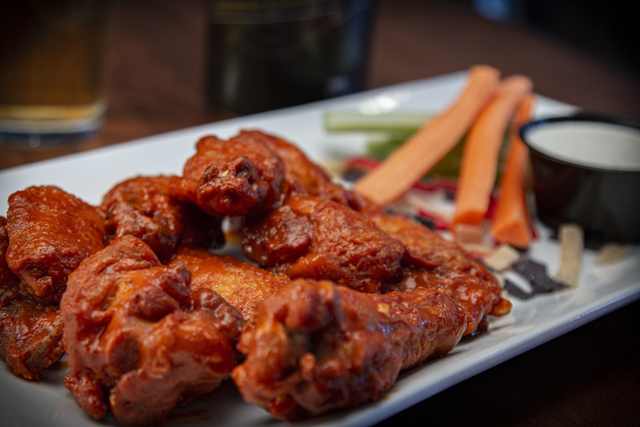 1735587896wings-4566612_1280.jpg