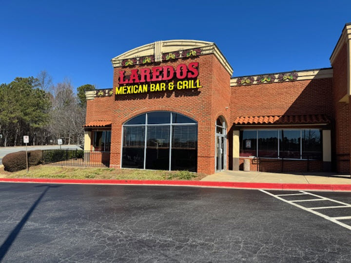 1740779615StoreFront.jpg