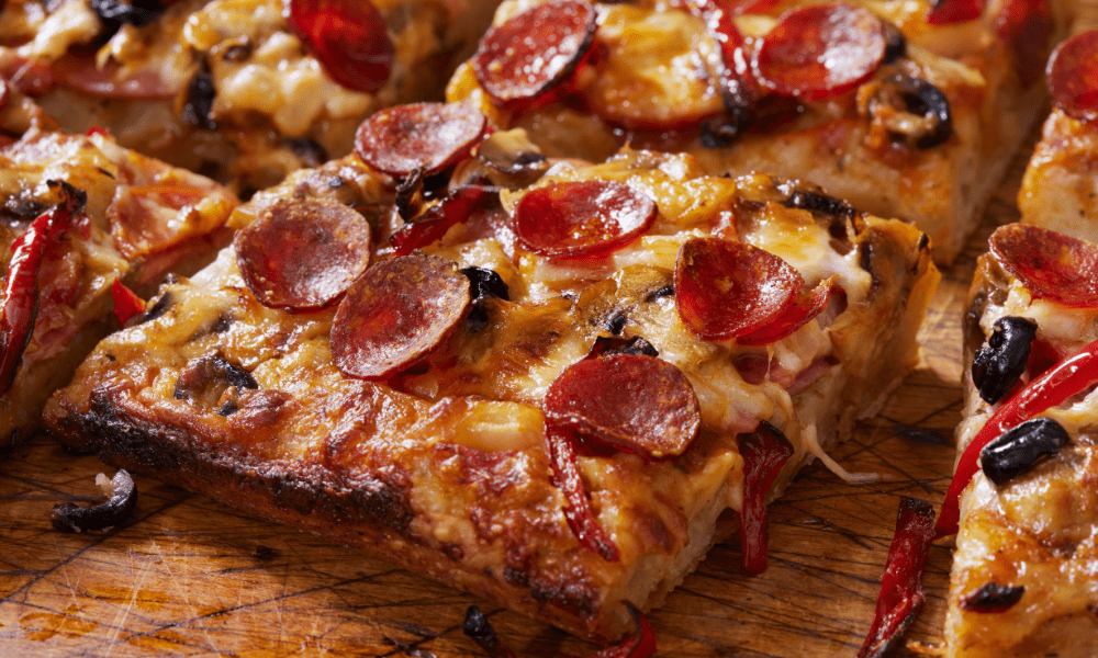 1746182400Detroit-Style-Pizza.png