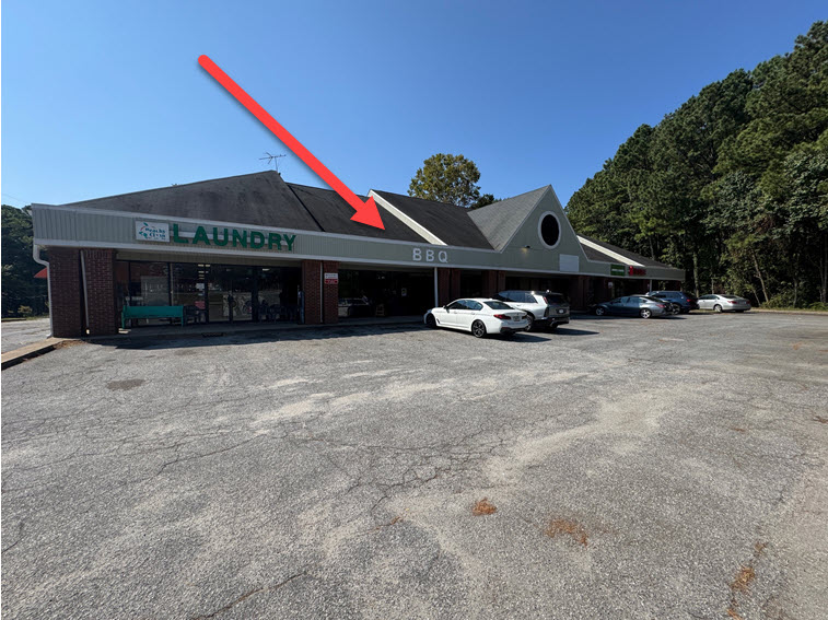 1758744175StoreFront.jpg