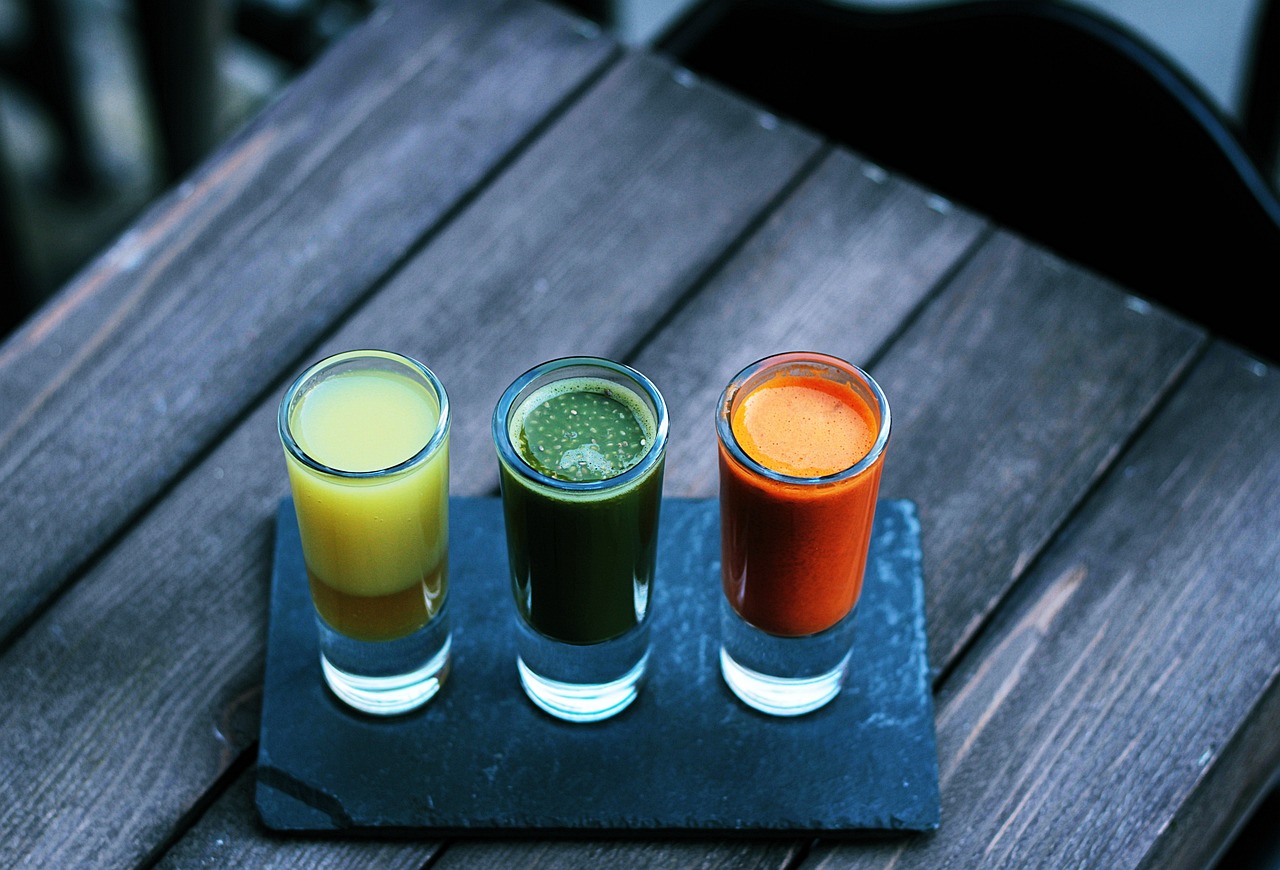 1763841950colorful-2558998_1280.jpg