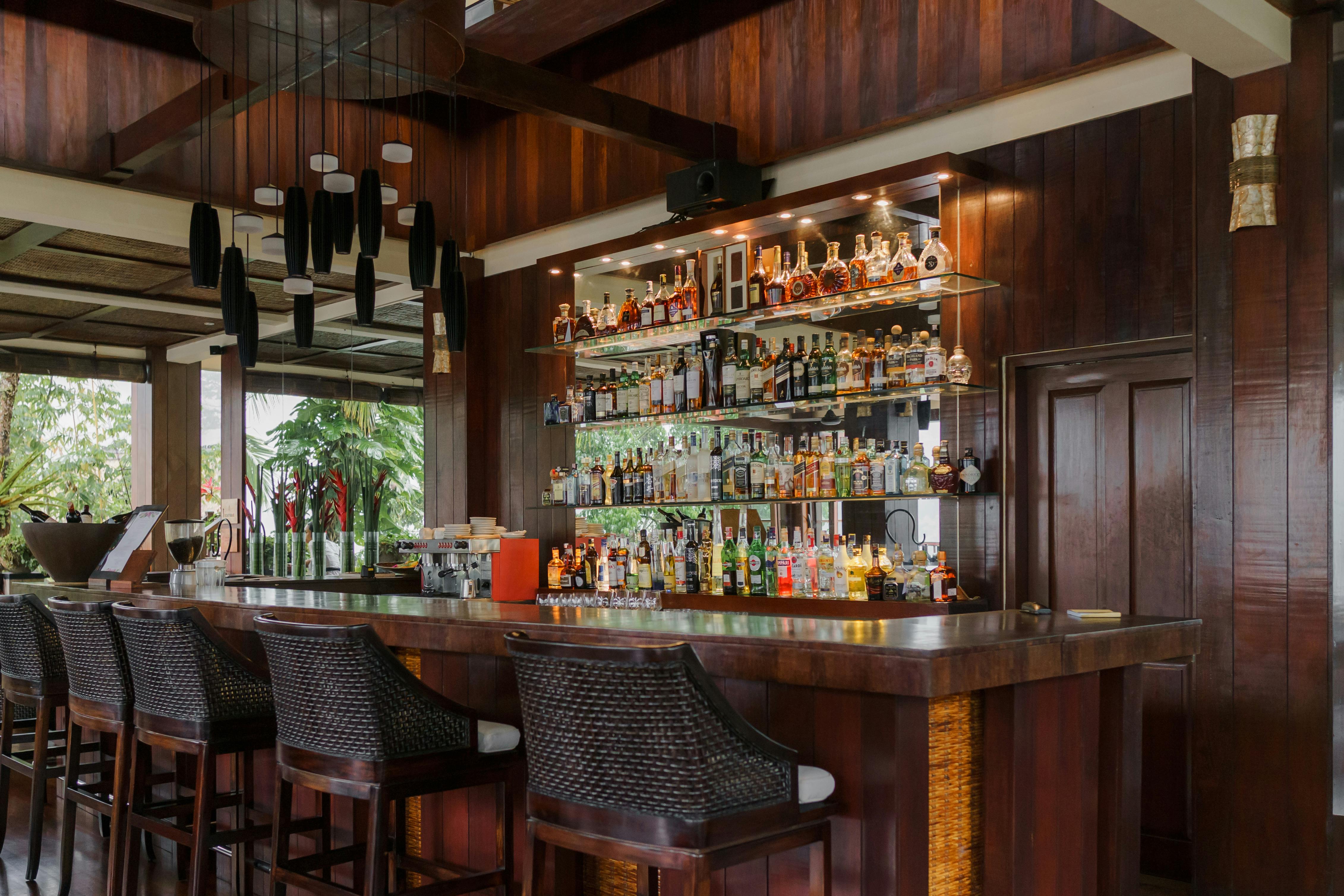 1775160813MainBar1.jpg
