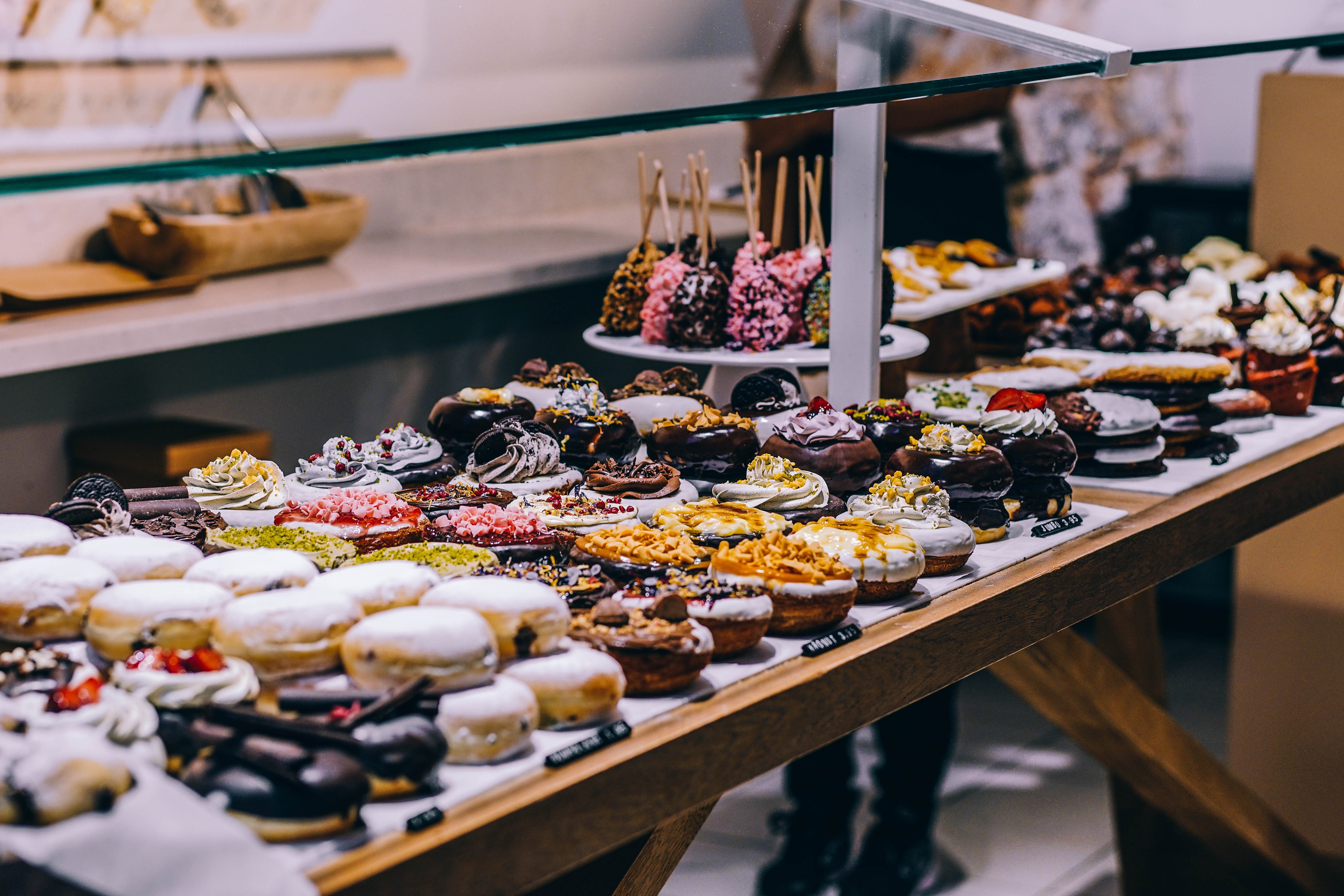 1789059284pexels-doughnuts-1868573.jpg
