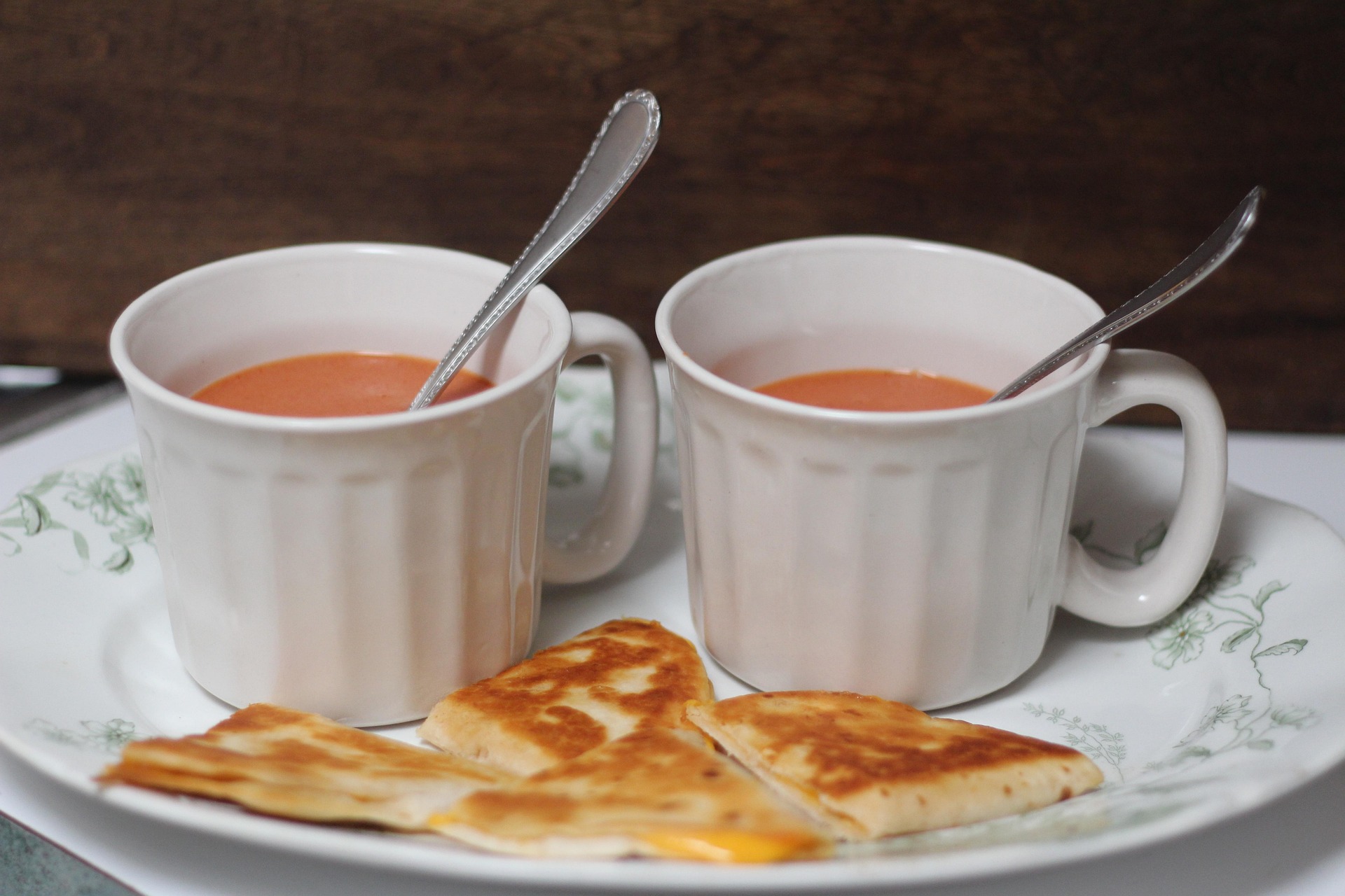 1789155111homemaker-cup-417795_1920.jpg