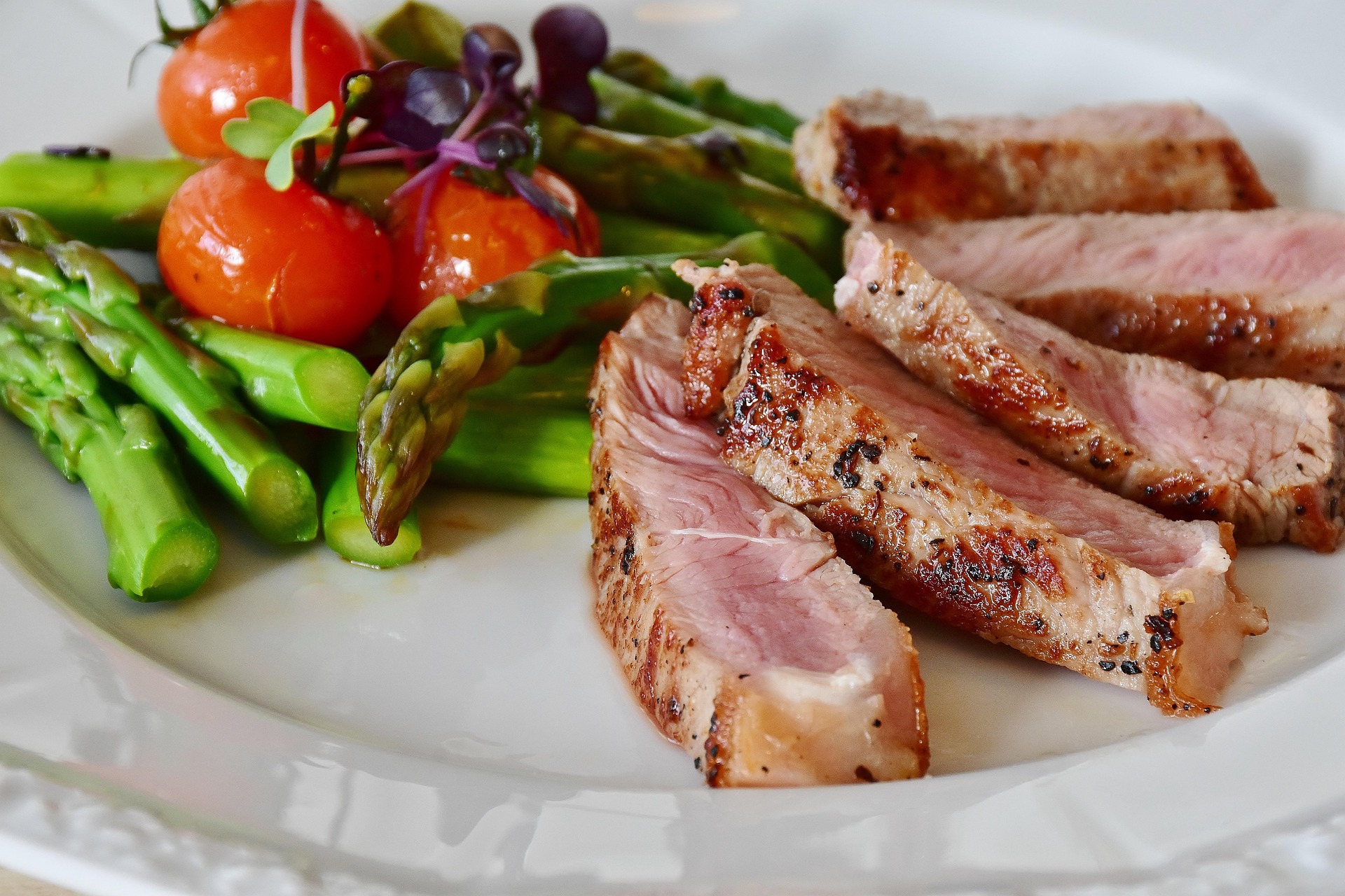 1789684519ritae-asparagus-2169305_1920.jpg