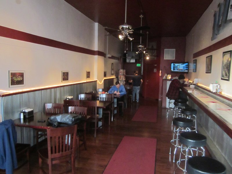 27054-Mr_Luckys_036.jpg
