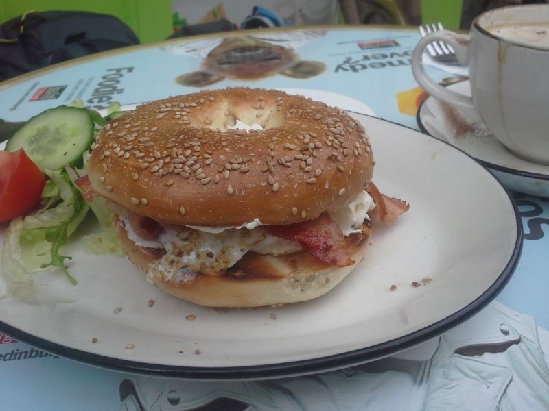 71796-bagel-660105_1280.jpg