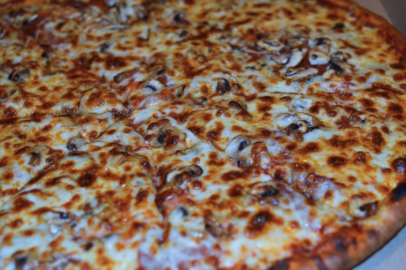76786-Pizza_mushrooms.jpeg