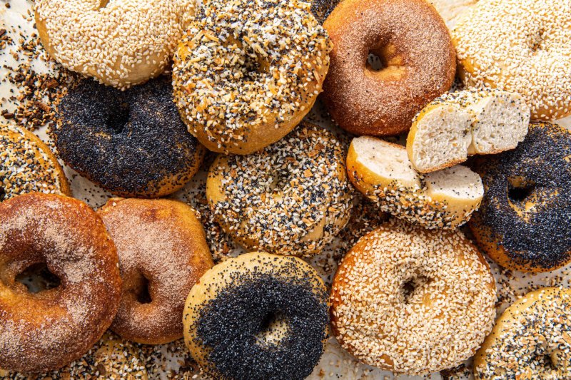 76879-20191219-seo-bagel-recipe-delish-ehg-8846-1578412004.jpg