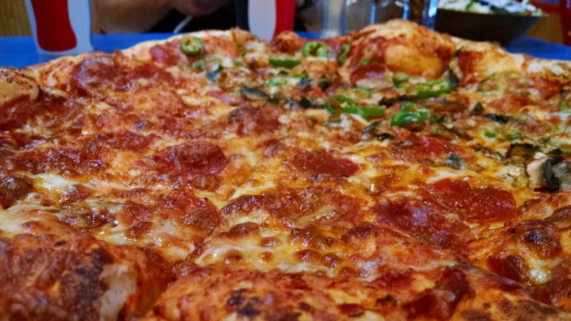 77011-cheese-crust-delicious-166451.jpg