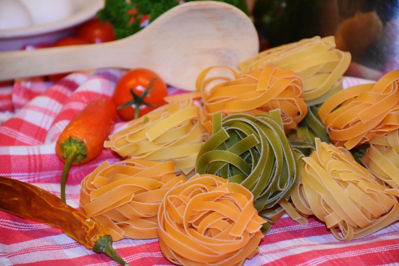 8008-carbohydrates-color-colorful-327091.jpg