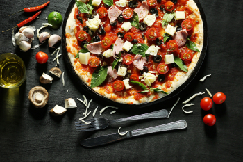 _2021-02-03_12_02_foodiesfeed.com_pizza-ready-for-baking.jpg