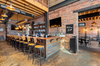 _2023-02-08_23_46_SC-restaurant-bar-for-sale.jpg