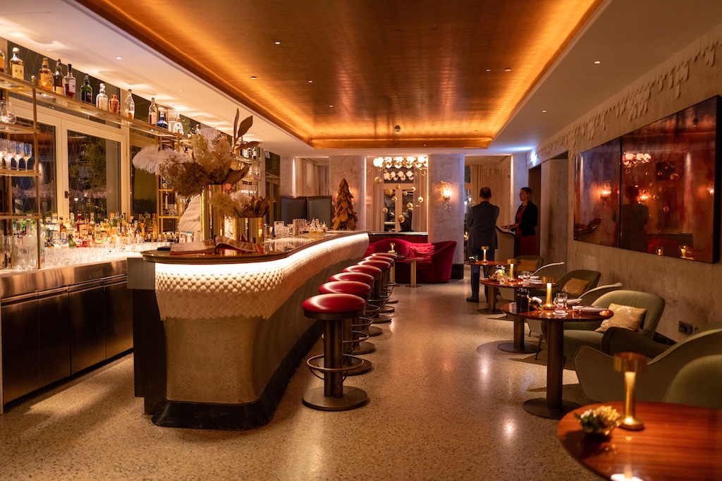 barcover_1792467565.jpg