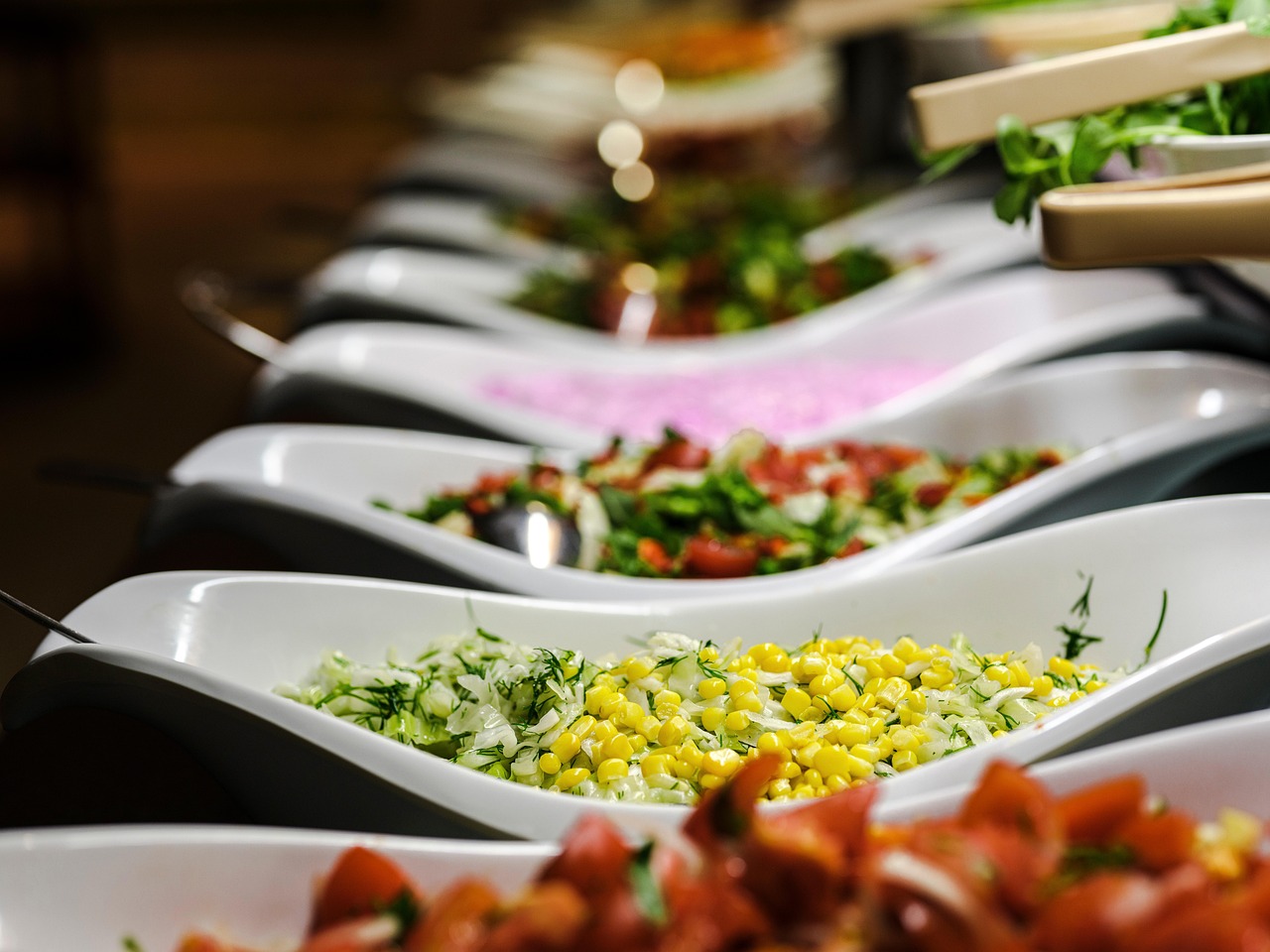mediterranean-buffet-7376614_1280_1769007539.jpg