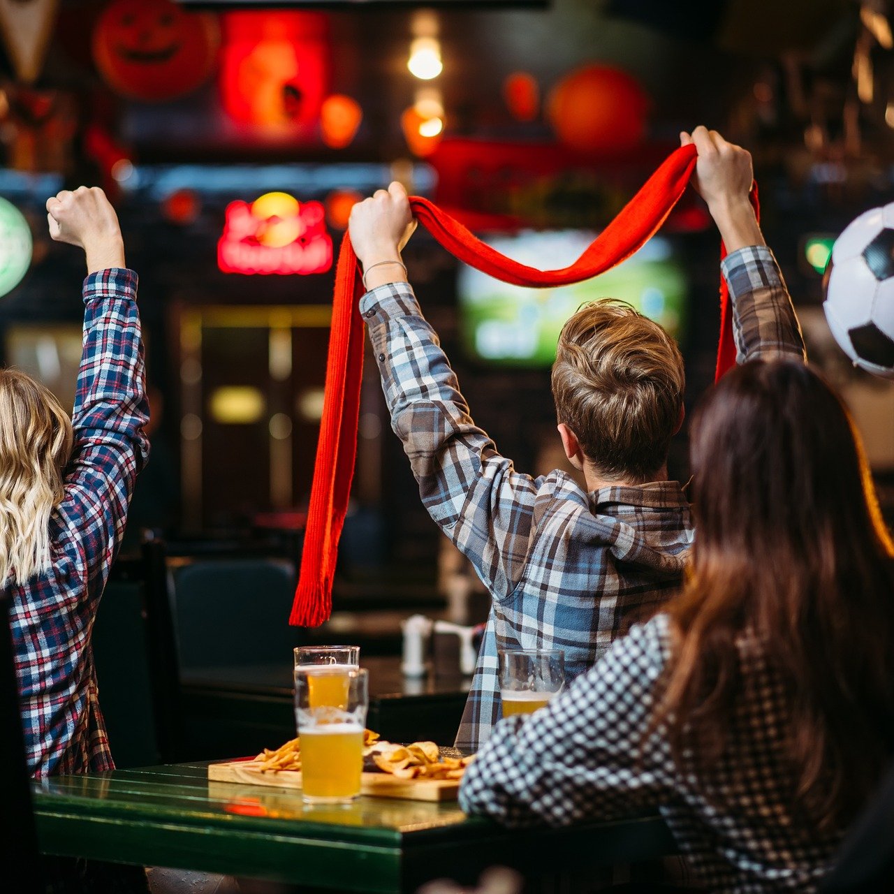 sports-bar-8662269_1280_1723159640.png