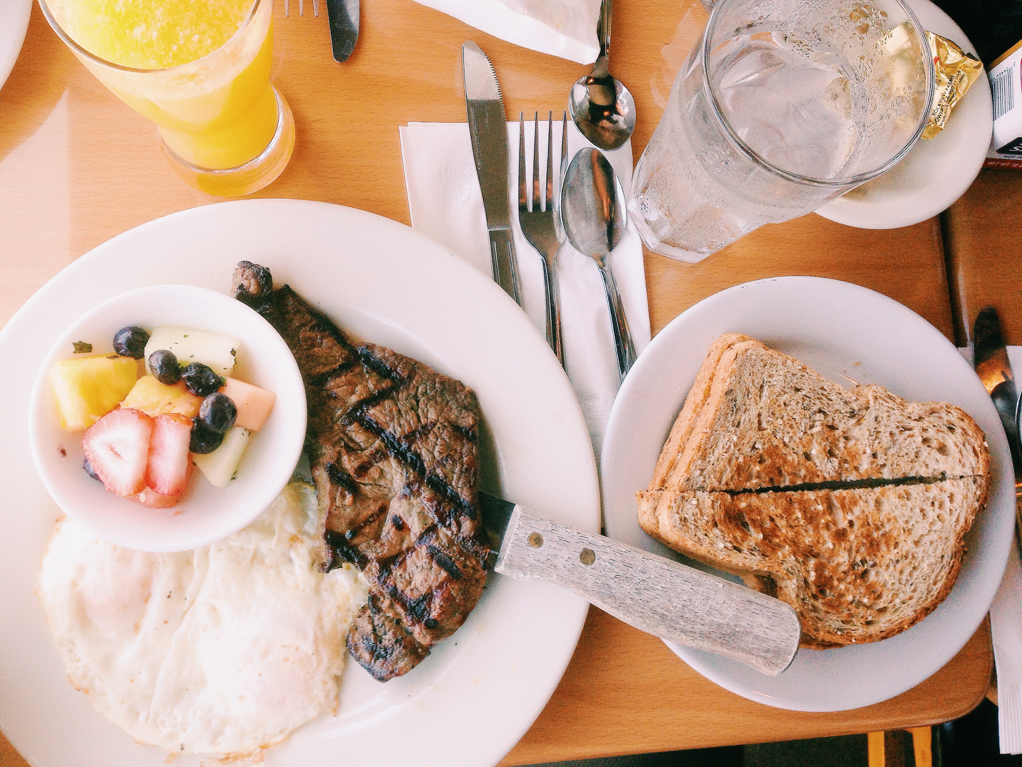 stocksnap-breakfast-699359_1790379390.jpg